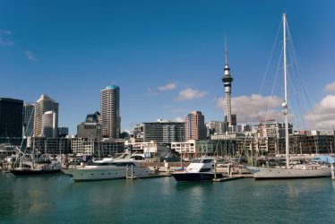 landmark-in-new-zealand-sky-tower-auckland-north-island-1024x683